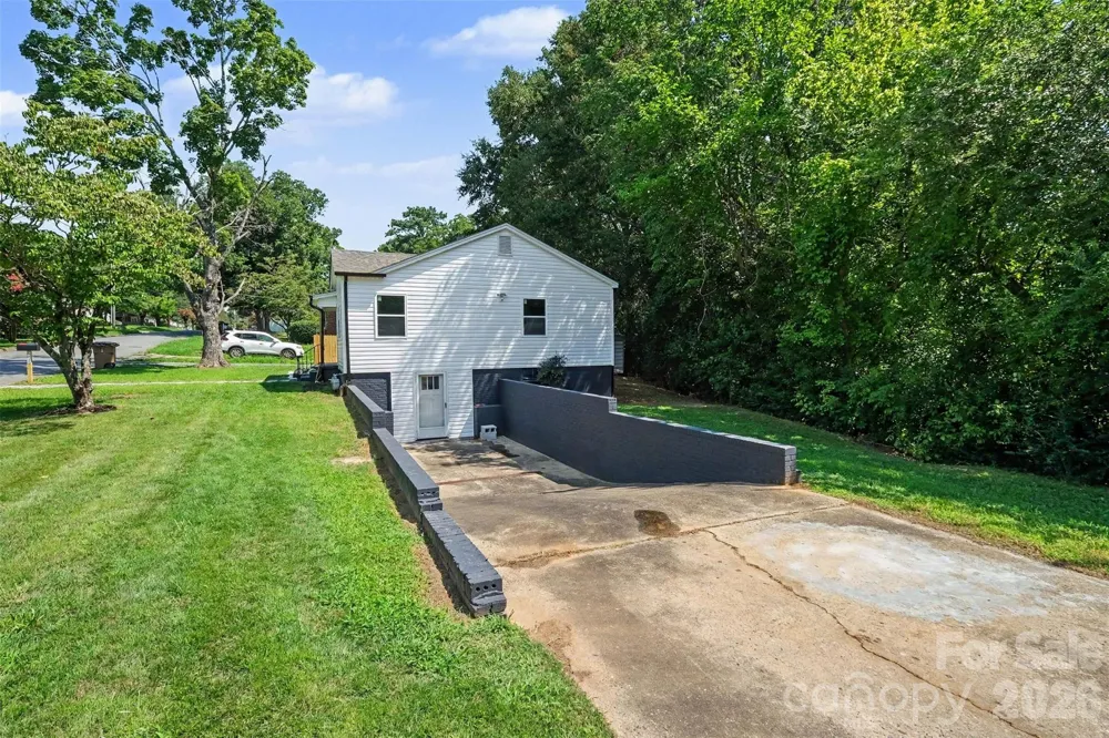 521 Gold Street Shelby, NC 28150