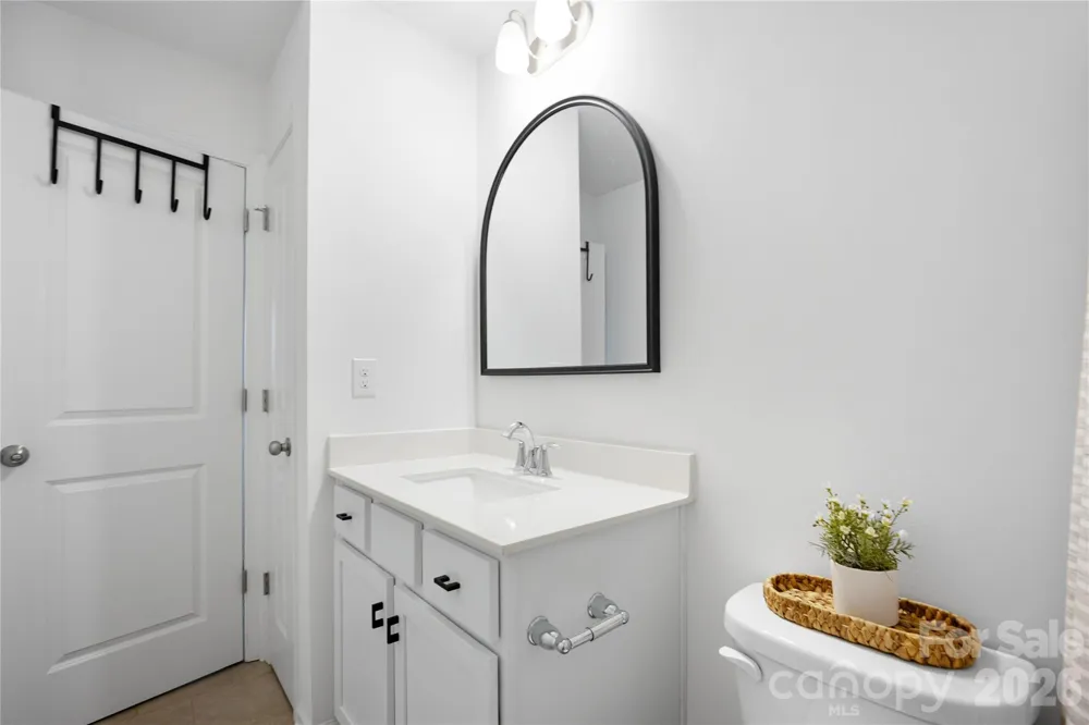 5256 Piedmont Run Road Mount Holly, NC 28120