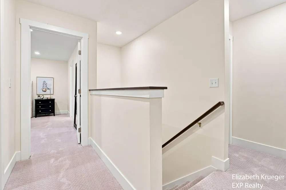 6673 Maria Drive Hudsonville, MI 49426