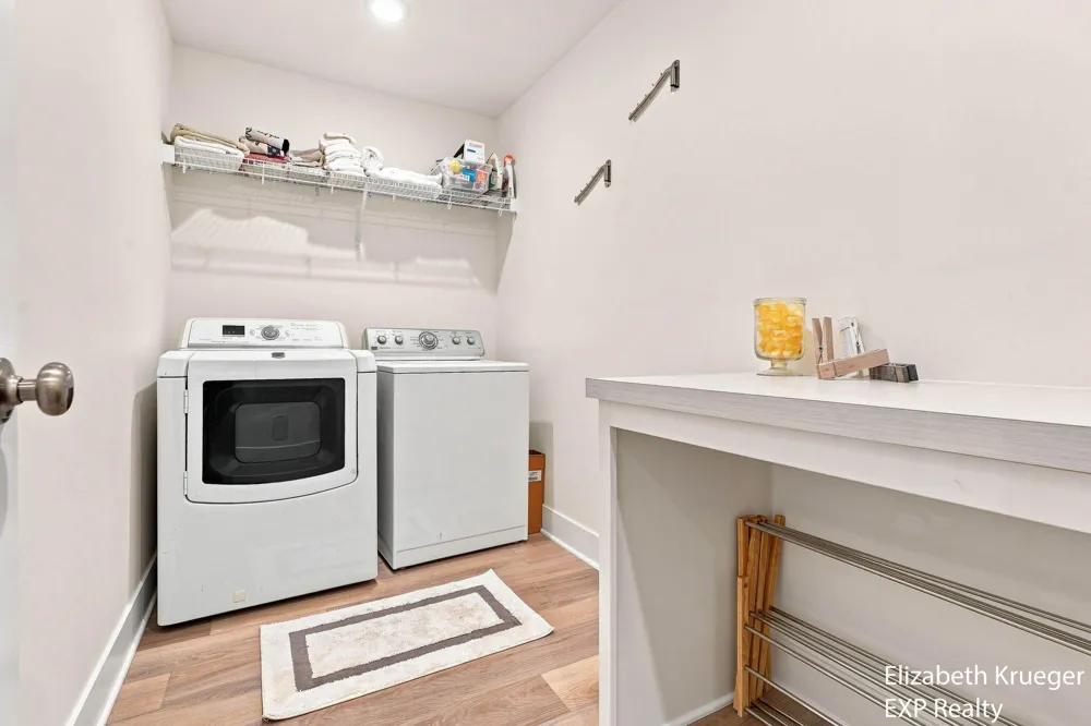 6673 Maria Drive Hudsonville, MI 49426