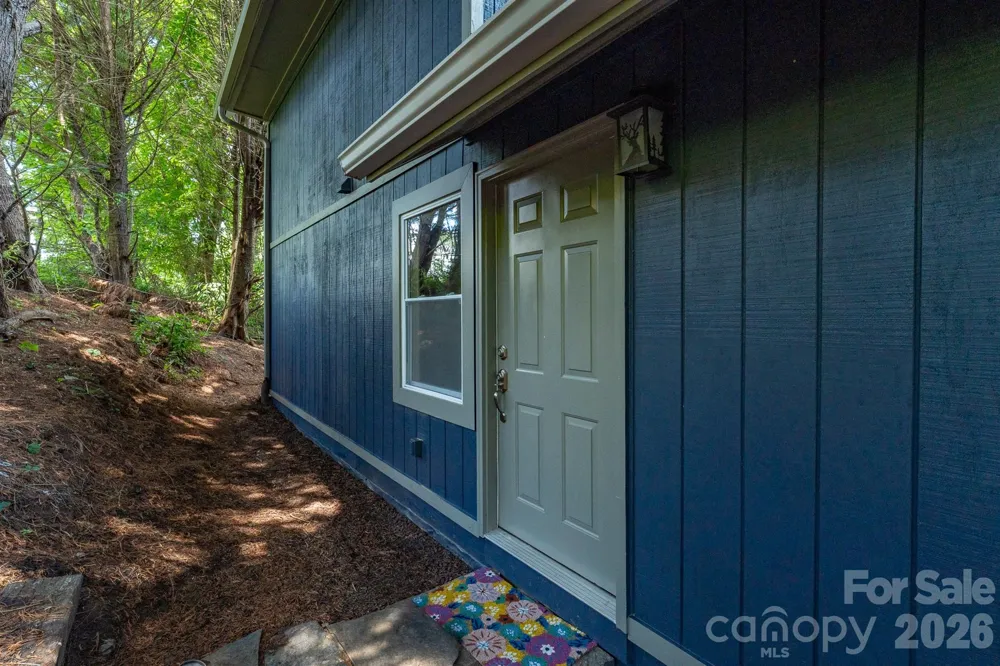 366 Cabin Hollow Drive Marshall, NC 28753