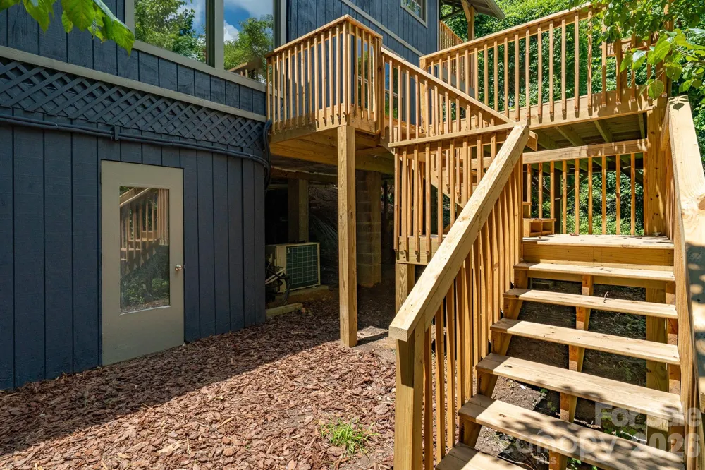 366 Cabin Hollow Drive Marshall, NC 28753
