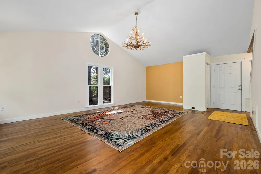 366 Cabin Hollow Drive Marshall, NC 28753