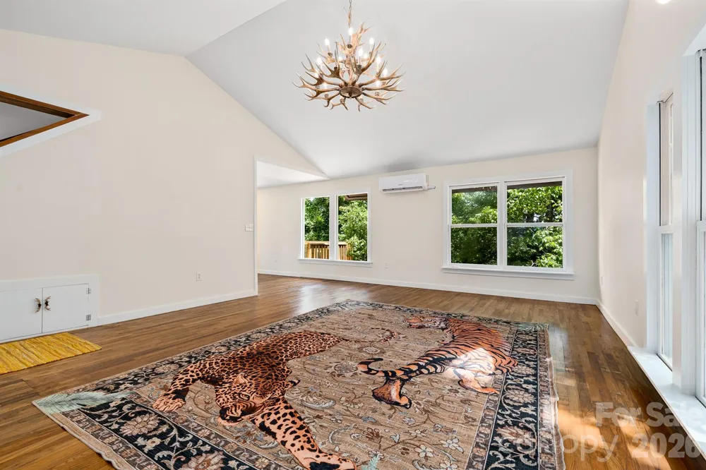 366 Cabin Hollow Drive Marshall, NC 28753