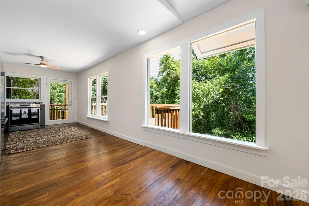 366 Cabin Hollow Drive Marshall, NC 28753