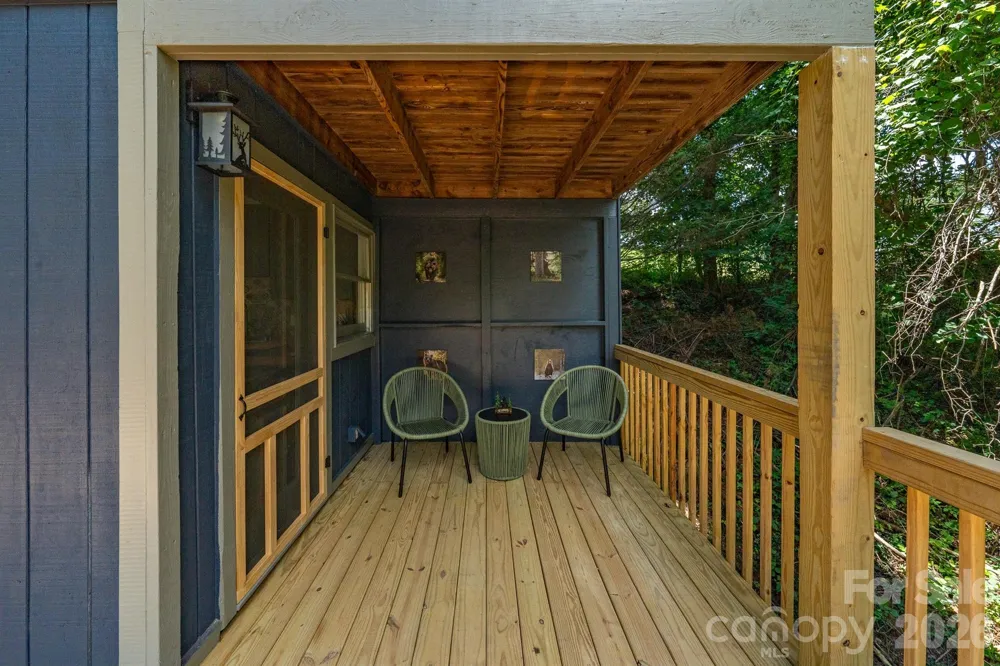 366 Cabin Hollow Drive Marshall, NC 28753