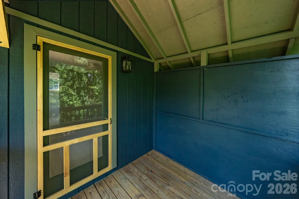 366 Cabin Hollow Drive Marshall, NC 28753