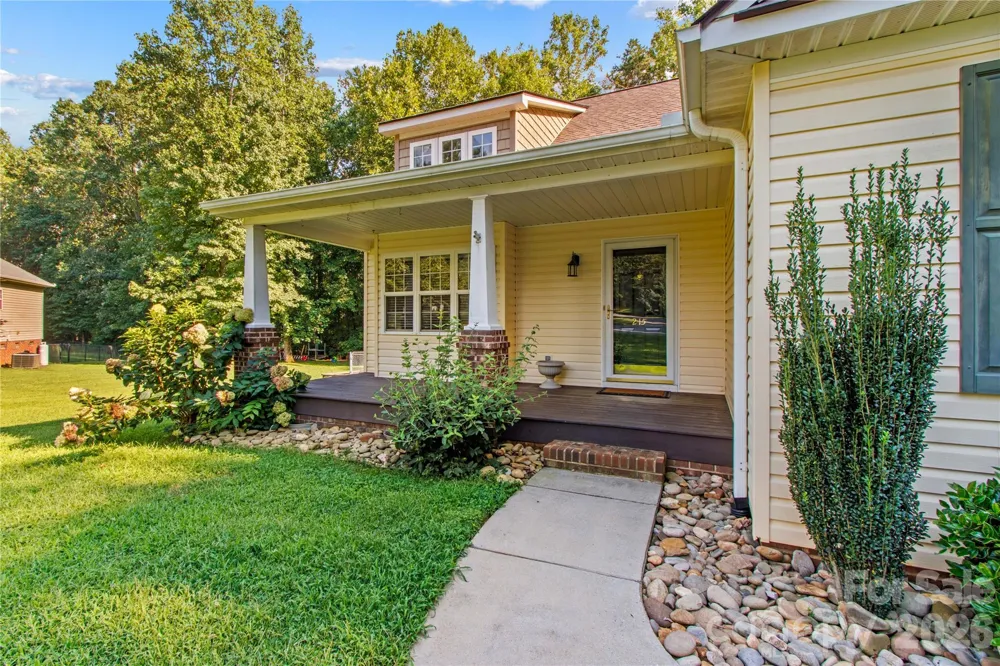 215 Meadow Lake Drive Salisbury, NC 28146