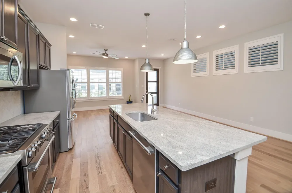 12551 Malachite Way Houston, TX 77077