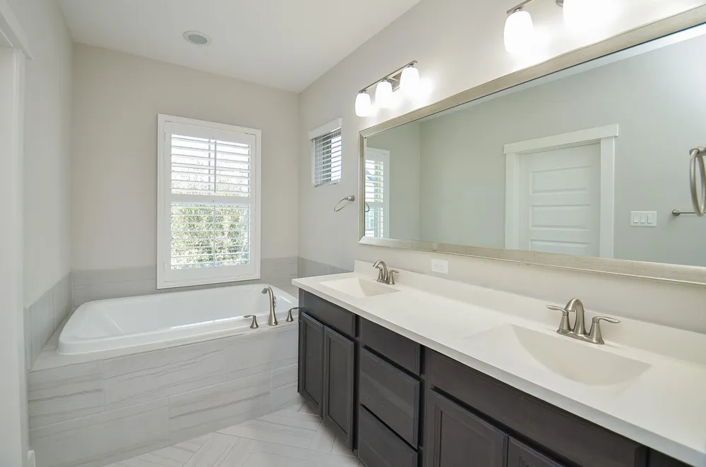 12551 Malachite Way Houston, TX 77077