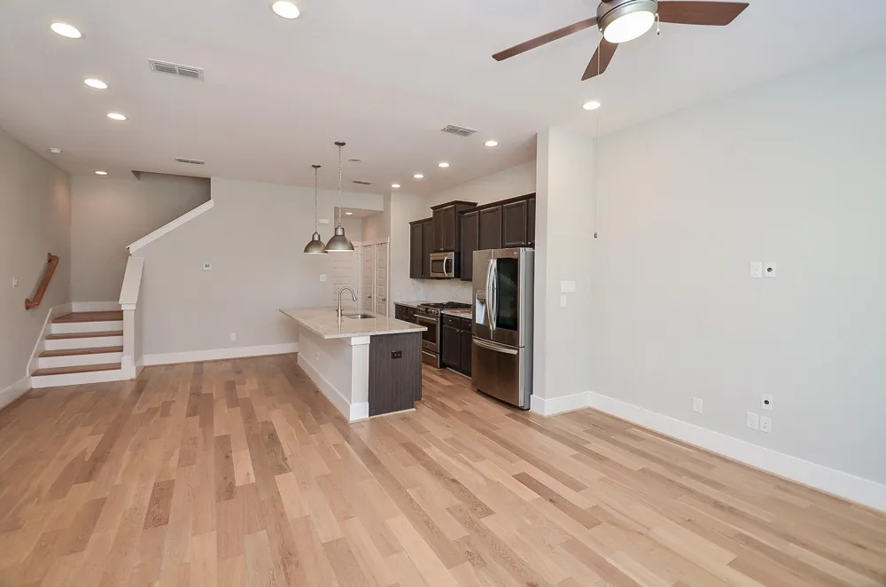 12551 Malachite Way Houston, TX 77077