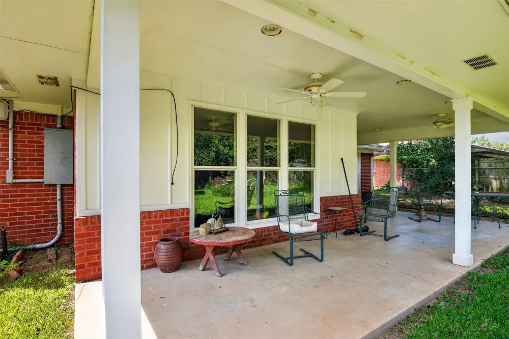 326 Meadowbrook Lane Shreveport, LA 71105