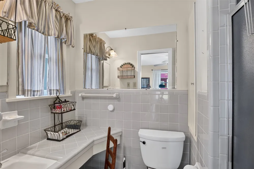 326 Meadowbrook Lane Shreveport, LA 71105