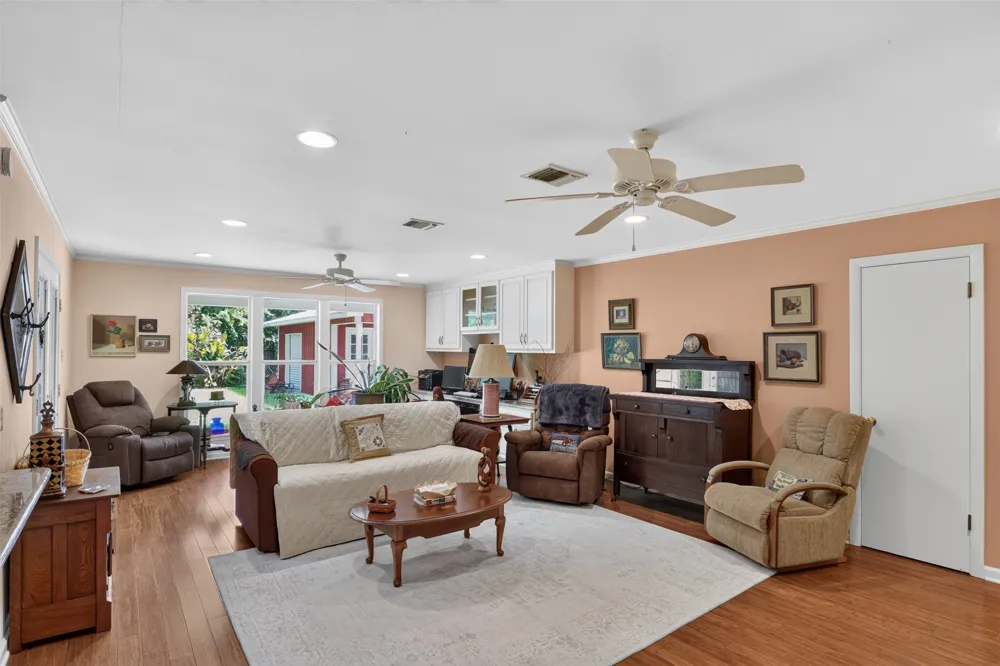 326 Meadowbrook Lane Shreveport, LA 71105