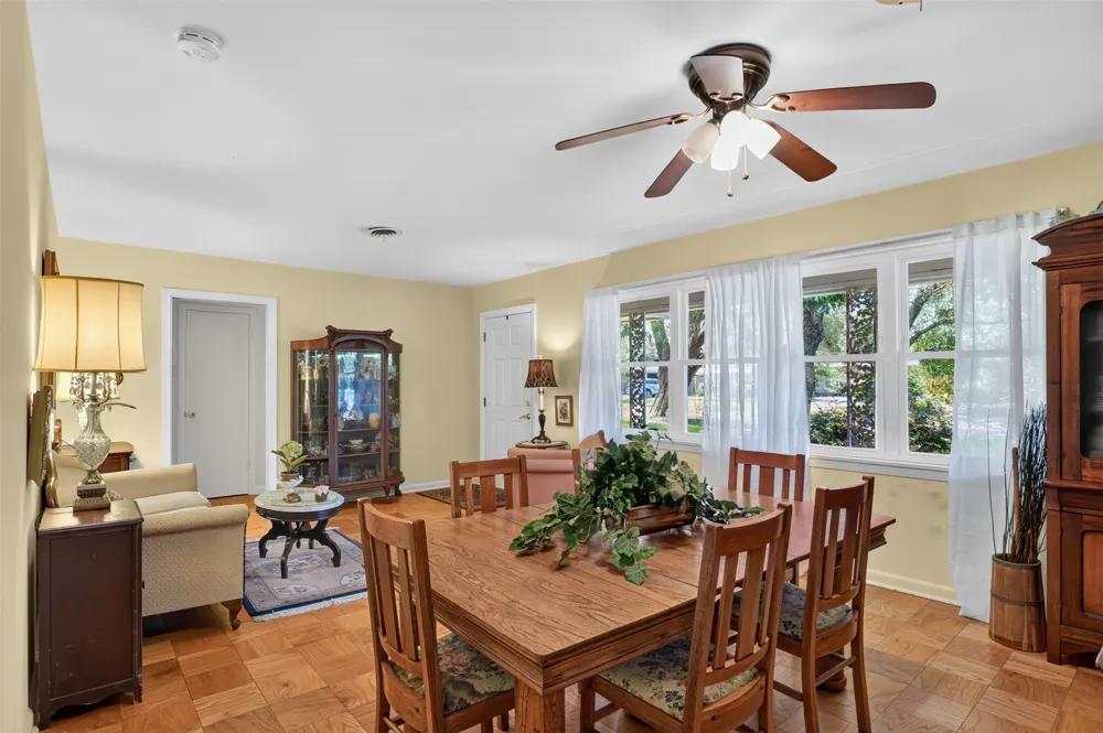 326 Meadowbrook Lane Shreveport, LA 71105