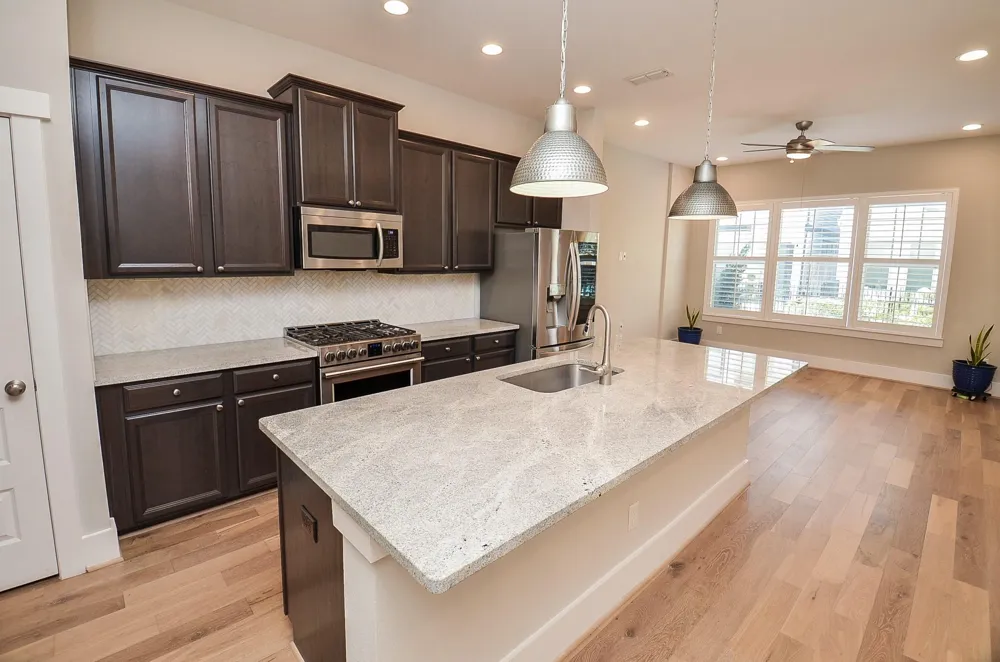12551 Malachite Way Houston, TX 77077