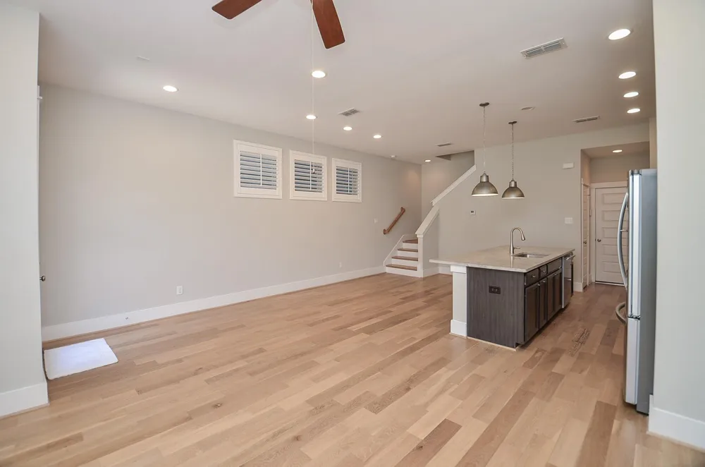 12551 Malachite Way Houston, TX 77077