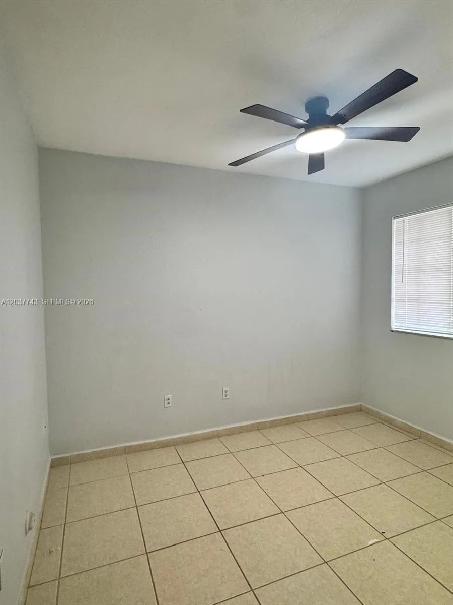 7502 NW 175th St #7502 Hialeah, FL 33015