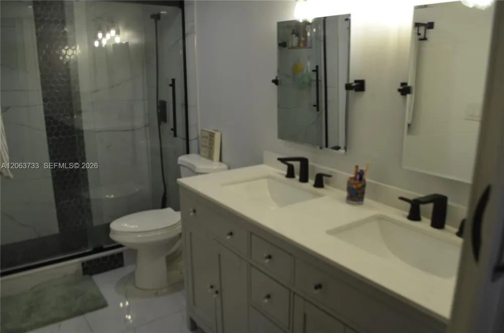 11554 NW 10th St #11554 Pembroke Pines, FL 33026