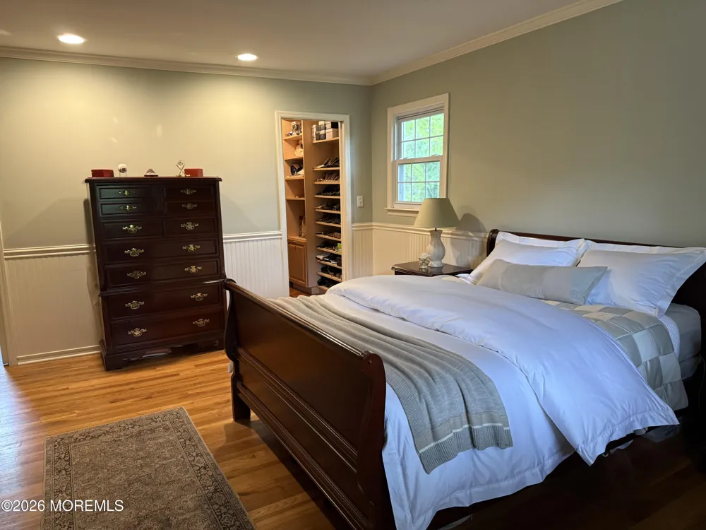 14 Silverbrook Place Lincroft, NJ 07738