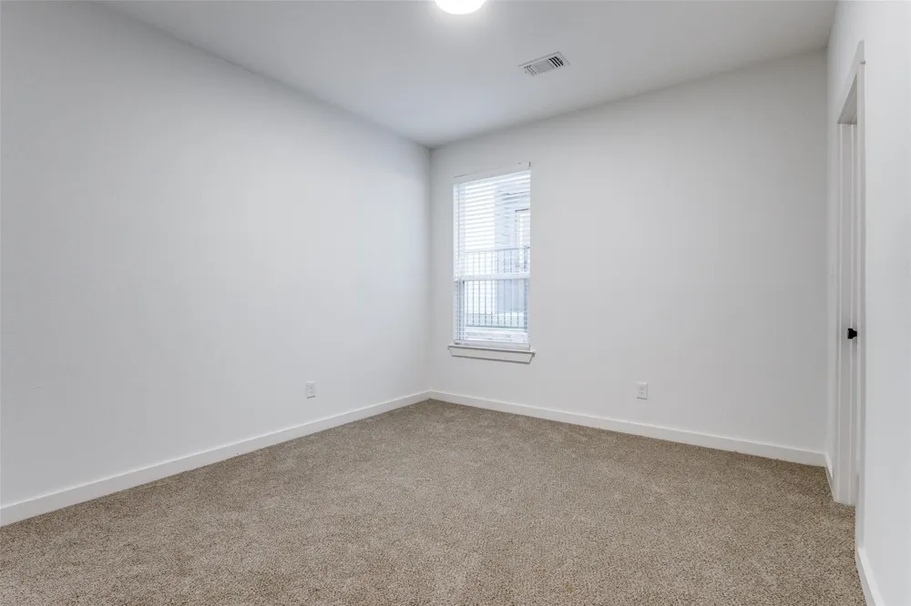 1025 Ray Drive Denison, TX 75020