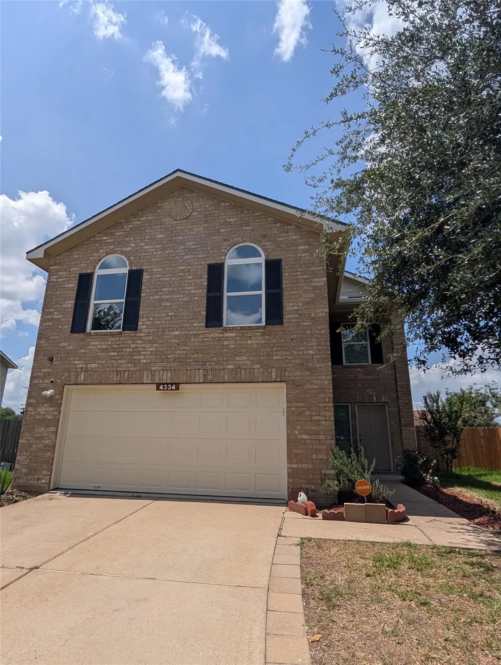 4334 Buras Pass Lane South Houston, TX 77045