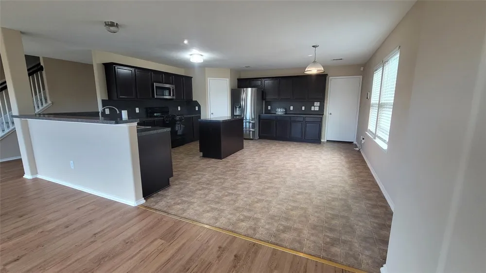4334 Buras Pass Lane South Houston, TX 77045