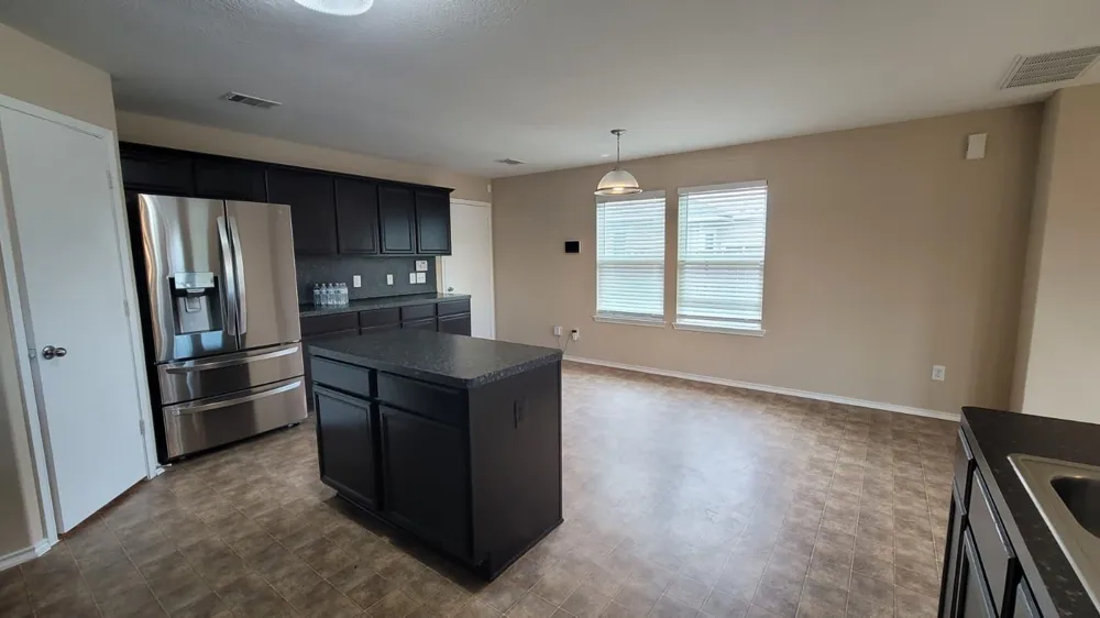 4334 Buras Pass Lane South Houston, TX 77045