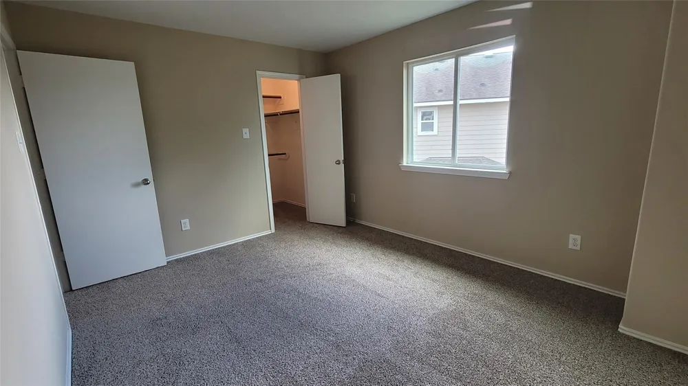 4334 Buras Pass Lane South Houston, TX 77045