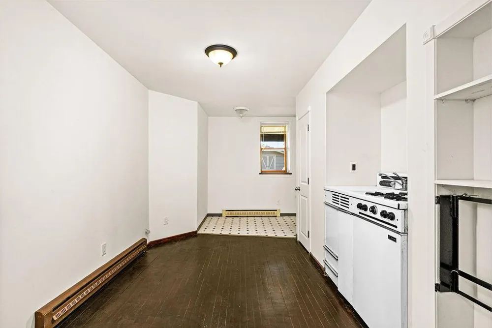 410 E 7th Street Duluth, MN 55805