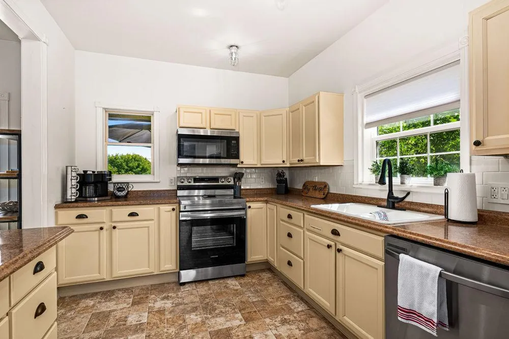410 E 7th Street Duluth, MN 55805
