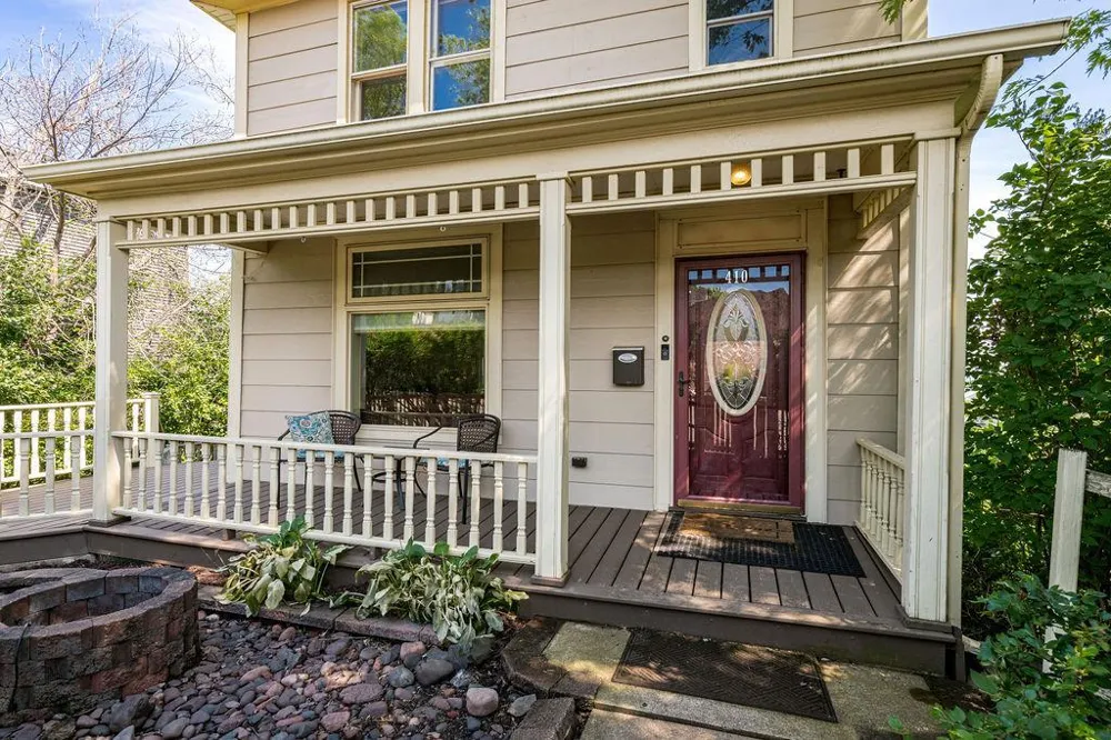410 E 7th Street Duluth, MN 55805