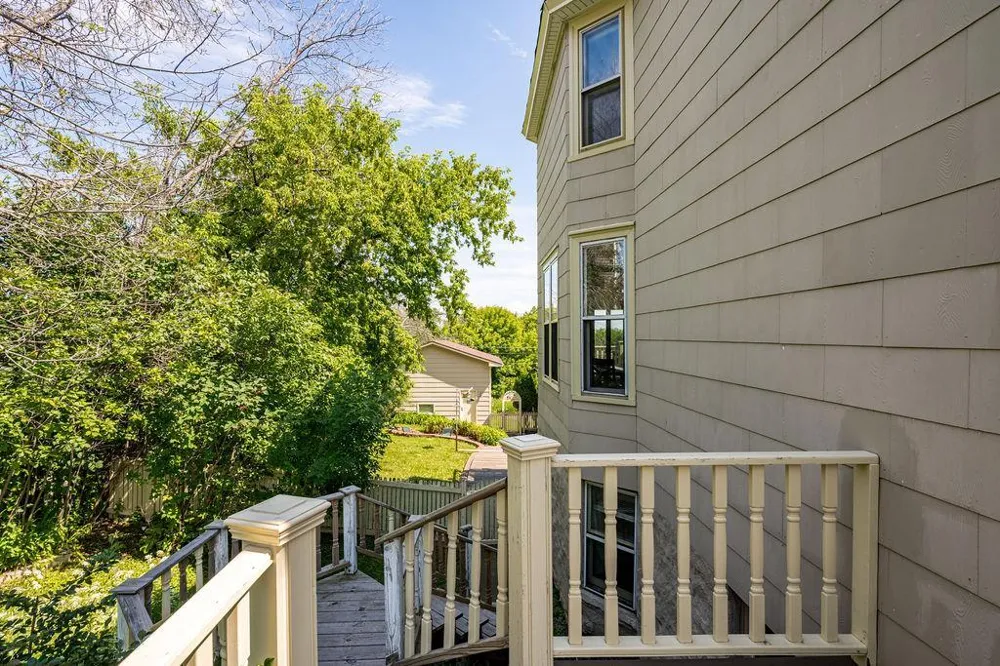 410 E 7th Street Duluth, MN 55805