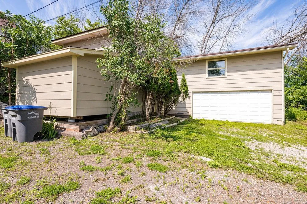 410 E 7th Street Duluth, MN 55805