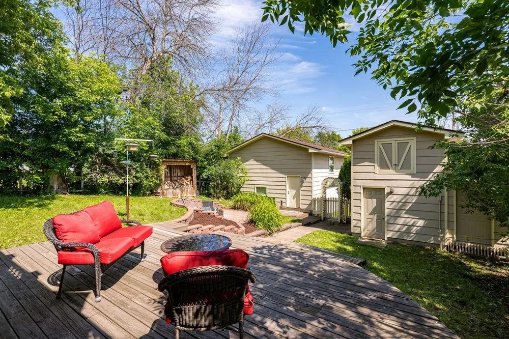 410 E 7th Street Duluth, MN 55805