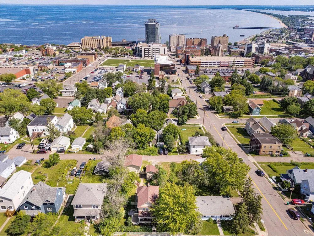 410 E 7th Street Duluth, MN 55805