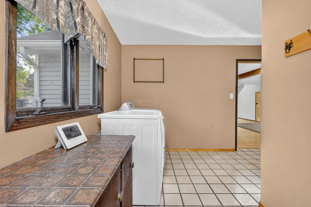 100 Cedar Street Bigfork, MN 56628