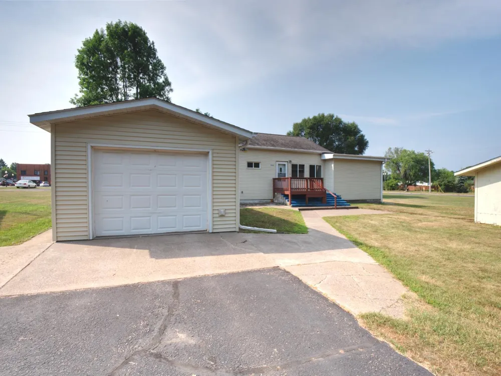 7725 Lake Street Siren, WI 54872