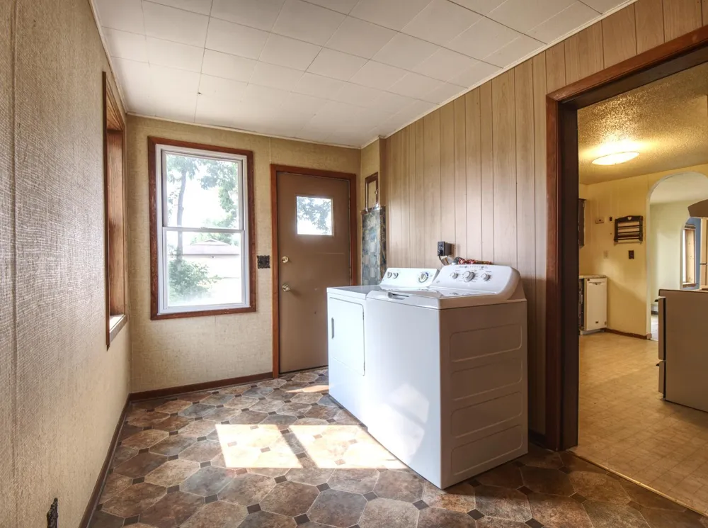 7725 Lake Street Siren, WI 54872