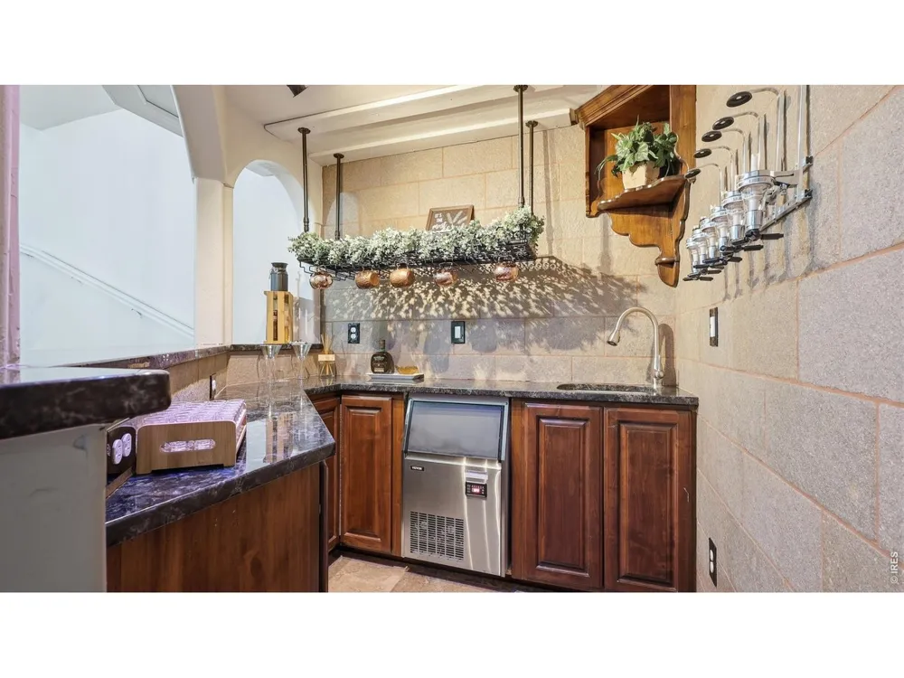 33 Stagecoach Lane Fort Morgan, CO 80701