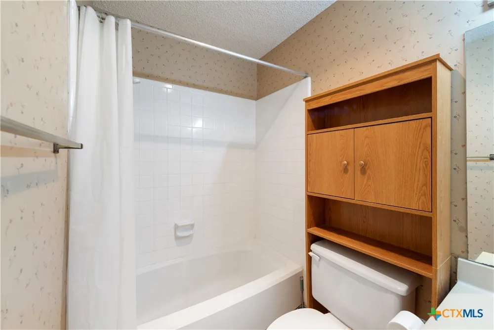 1202 Thorpe Lane #216 San Marcos, TX 78666