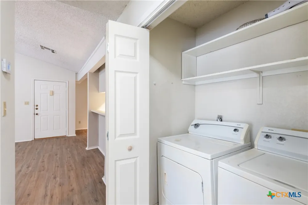 1202 Thorpe Lane #216 San Marcos, TX 78666