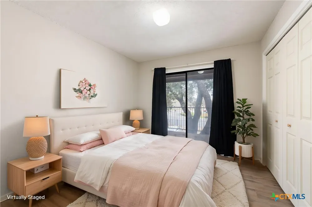 1202 Thorpe Lane #216 San Marcos, TX 78666