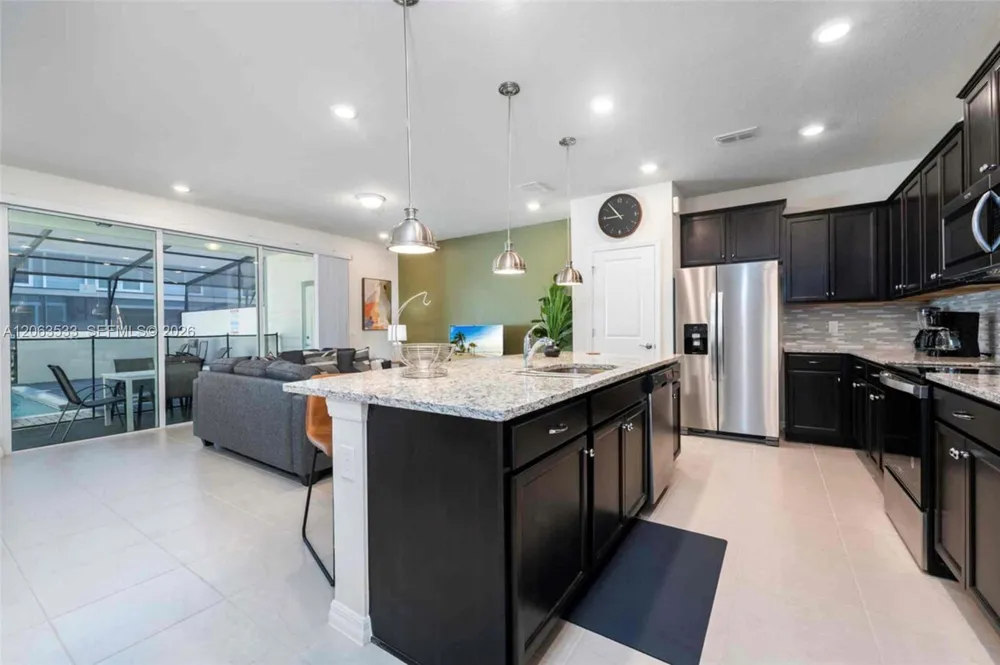 4298 Lana Ave Davenport, FL 33897