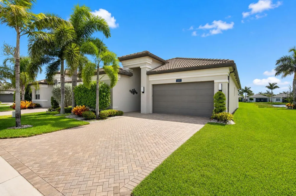 12612 Rainbow Reef Isle Boynton Beach, FL 33473