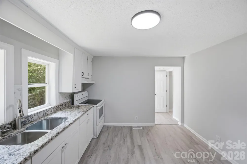 15 Meadowview Avenue Concord, NC 28027