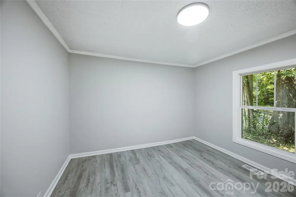 15 Meadowview Avenue Concord, NC 28027