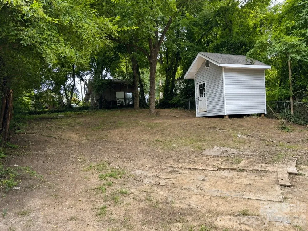 15 Meadowview Avenue Concord, NC 28027