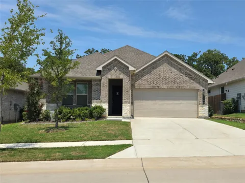 1704 Razorbill Road