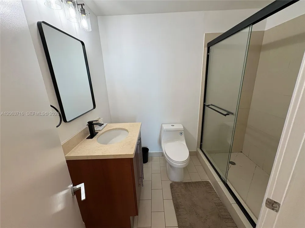 1111 SW 1st Ave #3014-N Miami, FL 33130